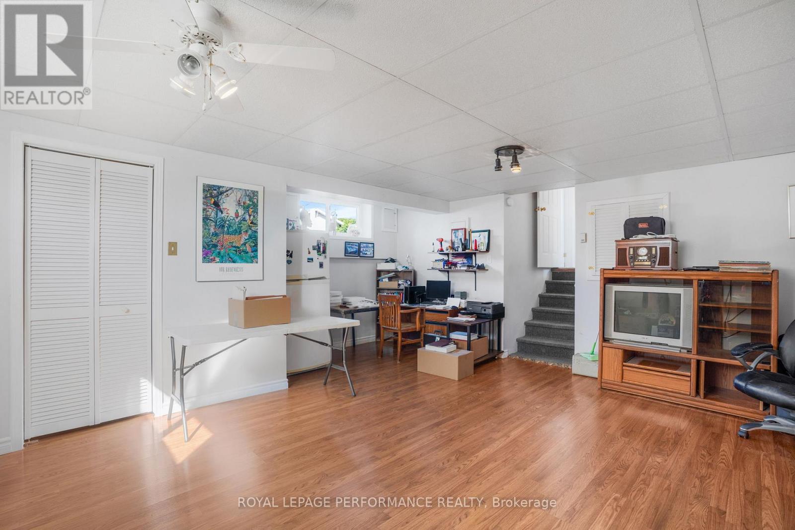 












454 WEST STREET

,
Hawkesbury,




Ontario
K6A2R1

