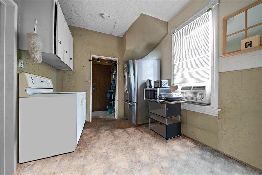 












45 Furby Street

,
Winnipeg,




Manitoba
R3G2A2

