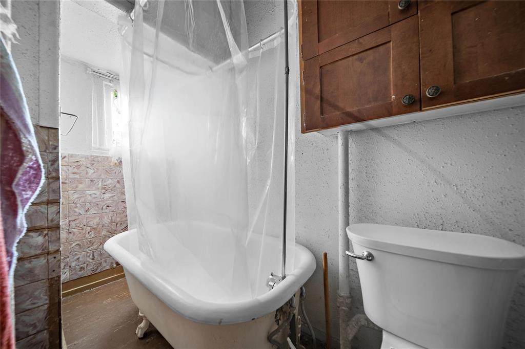 












45 Furby Street

,
Winnipeg,




Manitoba
R3G2A2

