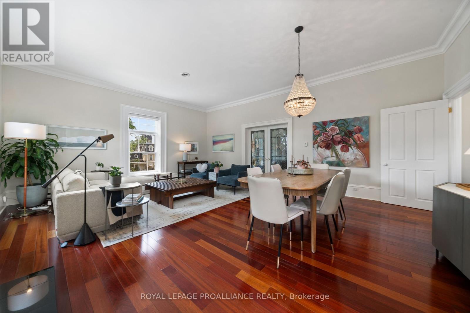 












3 - 99 BRIDGE STREET E

,
Belleville (Belleville Ward),




Ontario
K8N1M2

