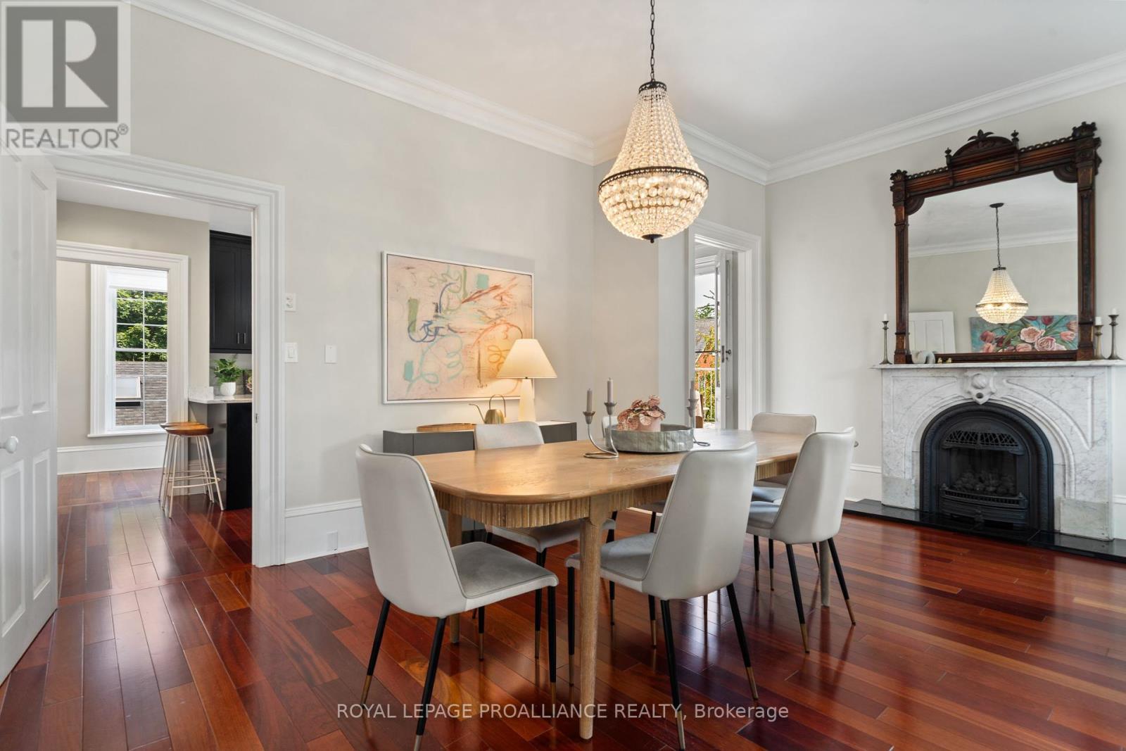 












3 - 99 BRIDGE STREET E

,
Belleville (Belleville Ward),




Ontario
K8N1M2

