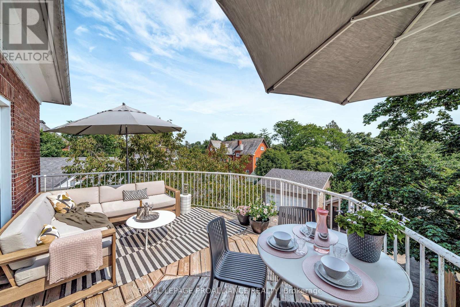 












3 - 99 BRIDGE STREET E

,
Belleville (Belleville Ward),




Ontario
K8N1M2

