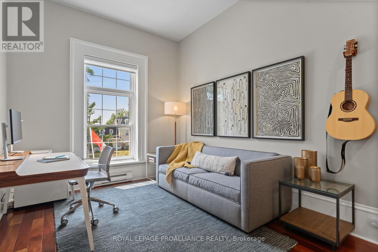 












3 - 99 BRIDGE STREET E

,
Belleville (Belleville Ward),




Ontario
K8N1M2

