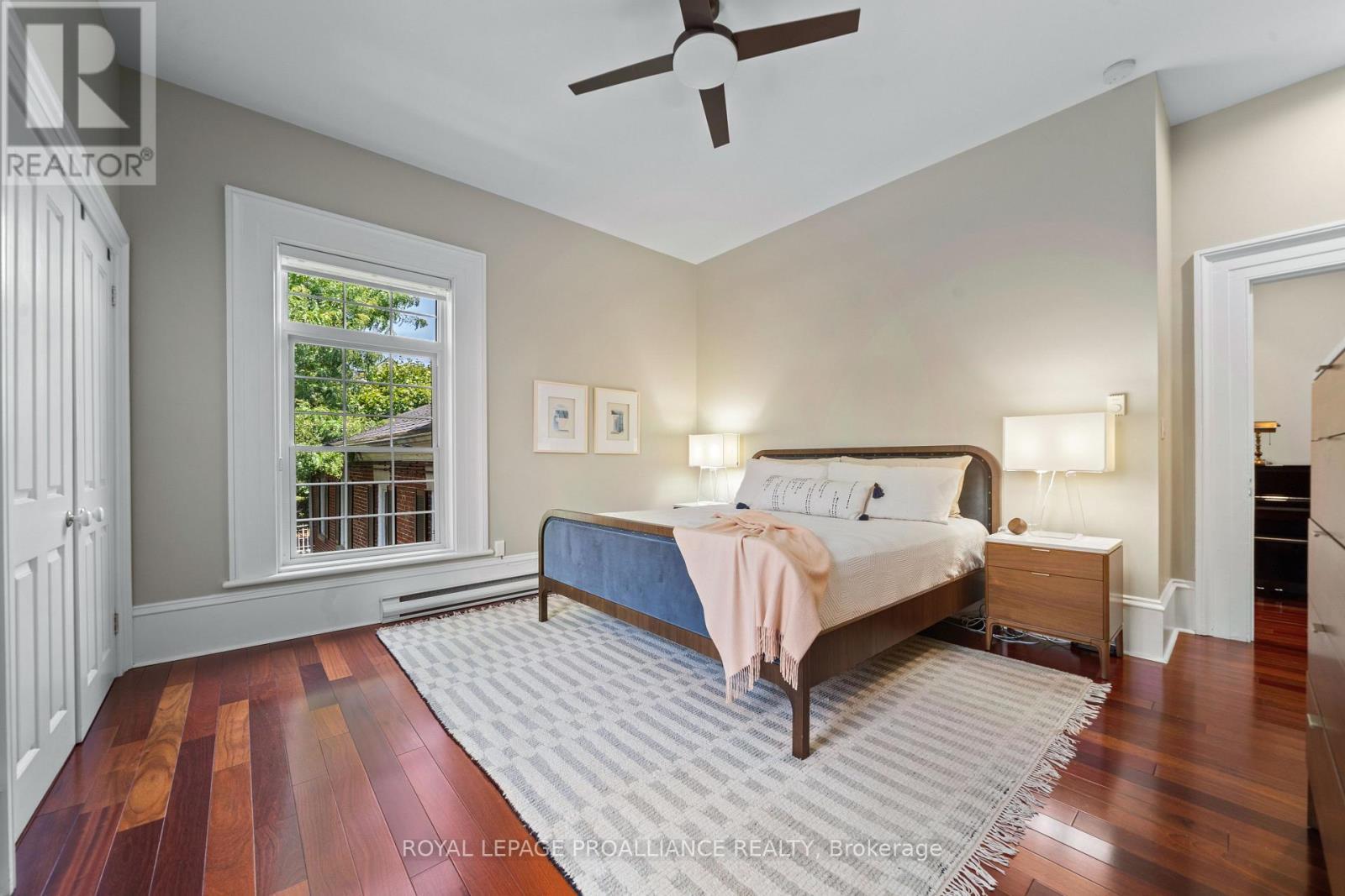 












3 - 99 BRIDGE STREET E

,
Belleville (Belleville Ward),




Ontario
K8N1M2

