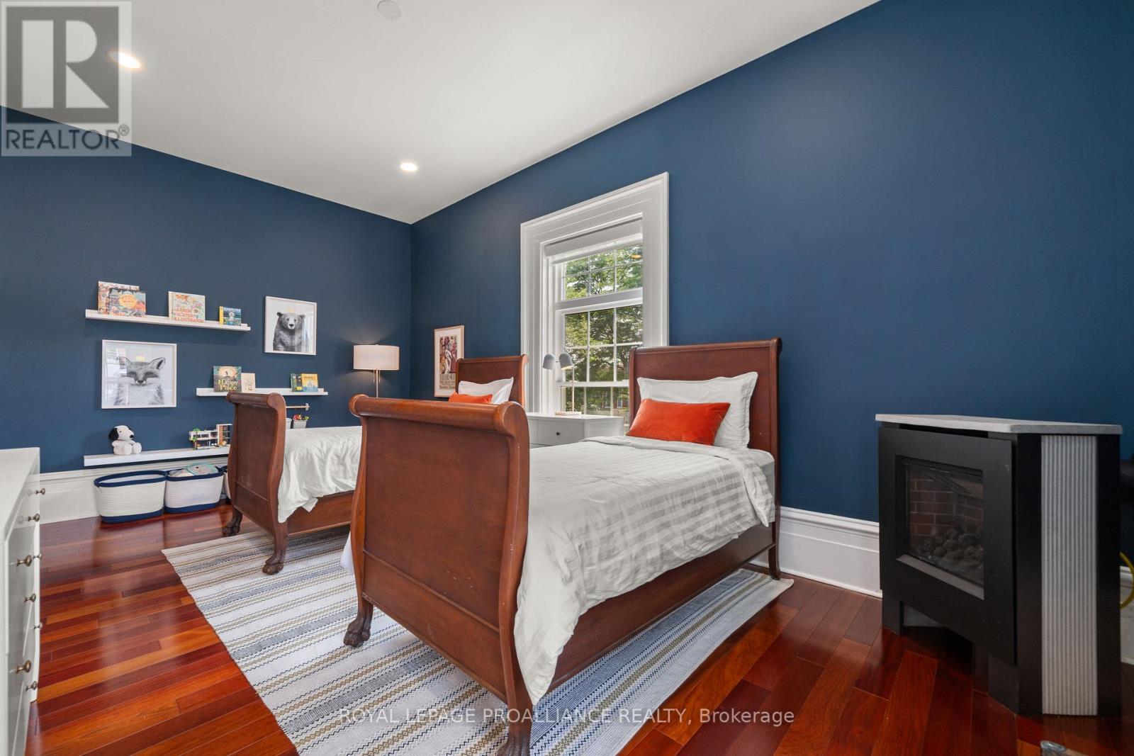 












3 - 99 BRIDGE STREET E

,
Belleville (Belleville Ward),




Ontario
K8N1M2

