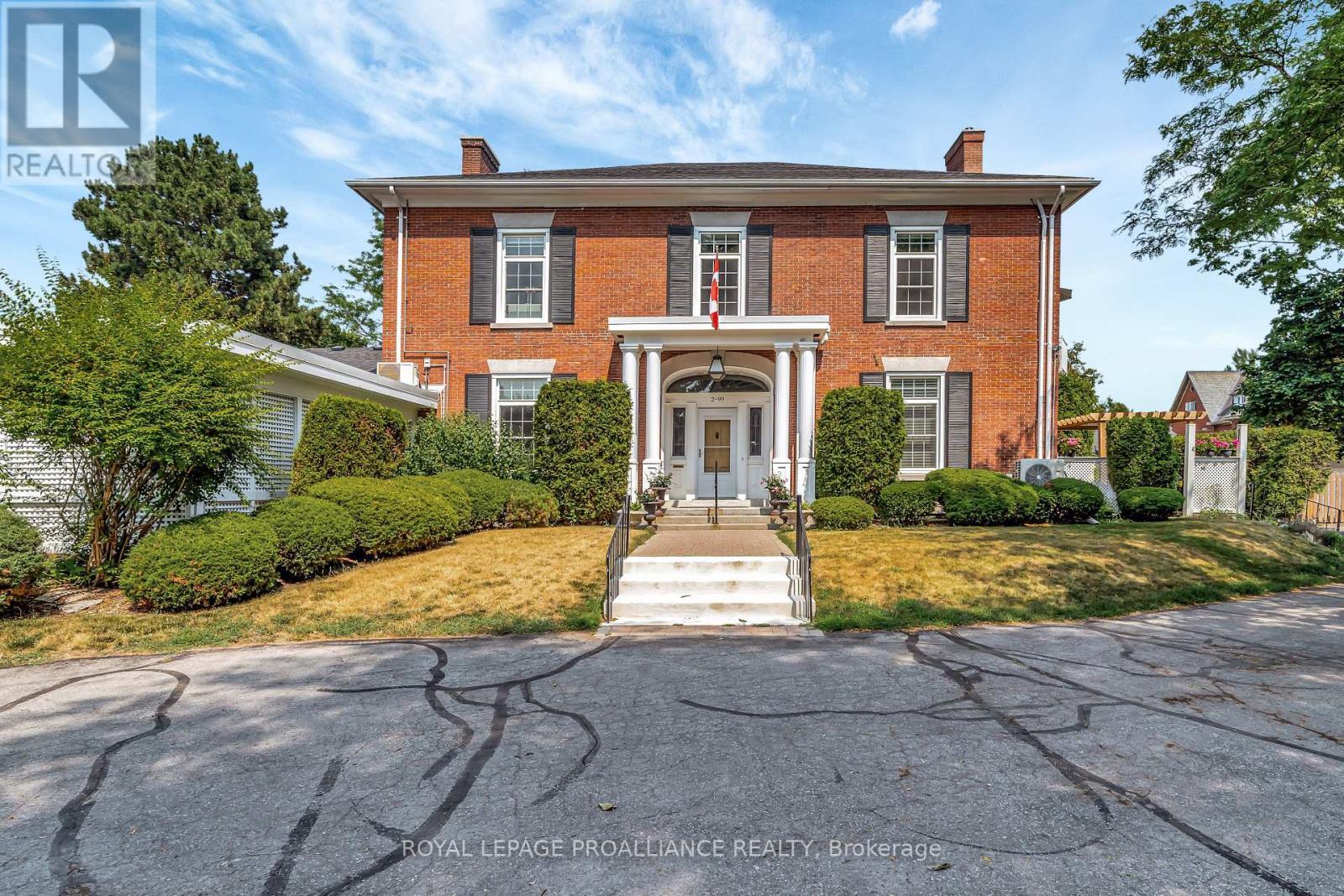 












3 - 99 BRIDGE STREET E

,
Belleville (Belleville Ward),




Ontario
K8N1M2

