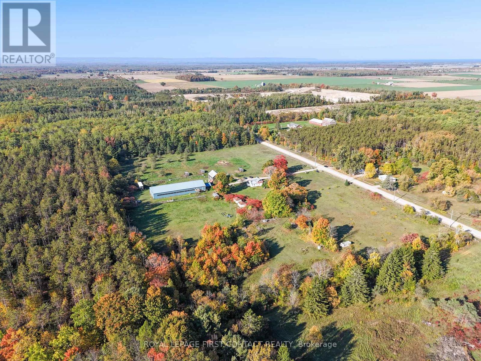 












2041 FLOS 4 ROAD W

,
Springwater,




Ontario
L0L2K0

