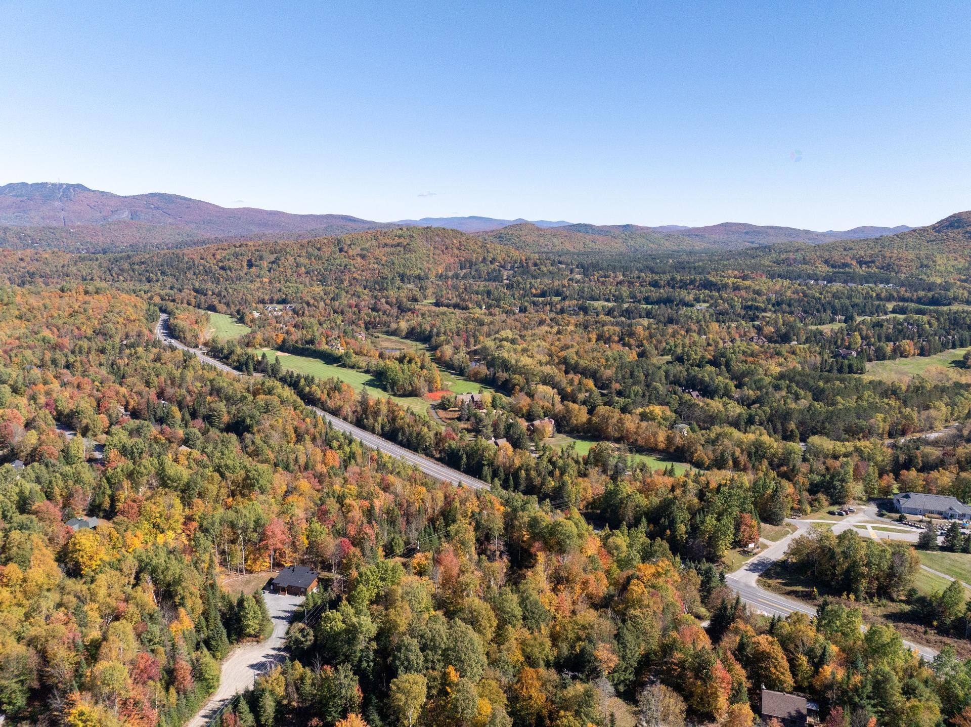 












Ch. de la Paroi

,
Mont-Tremblant,







QC
J8E2G1

