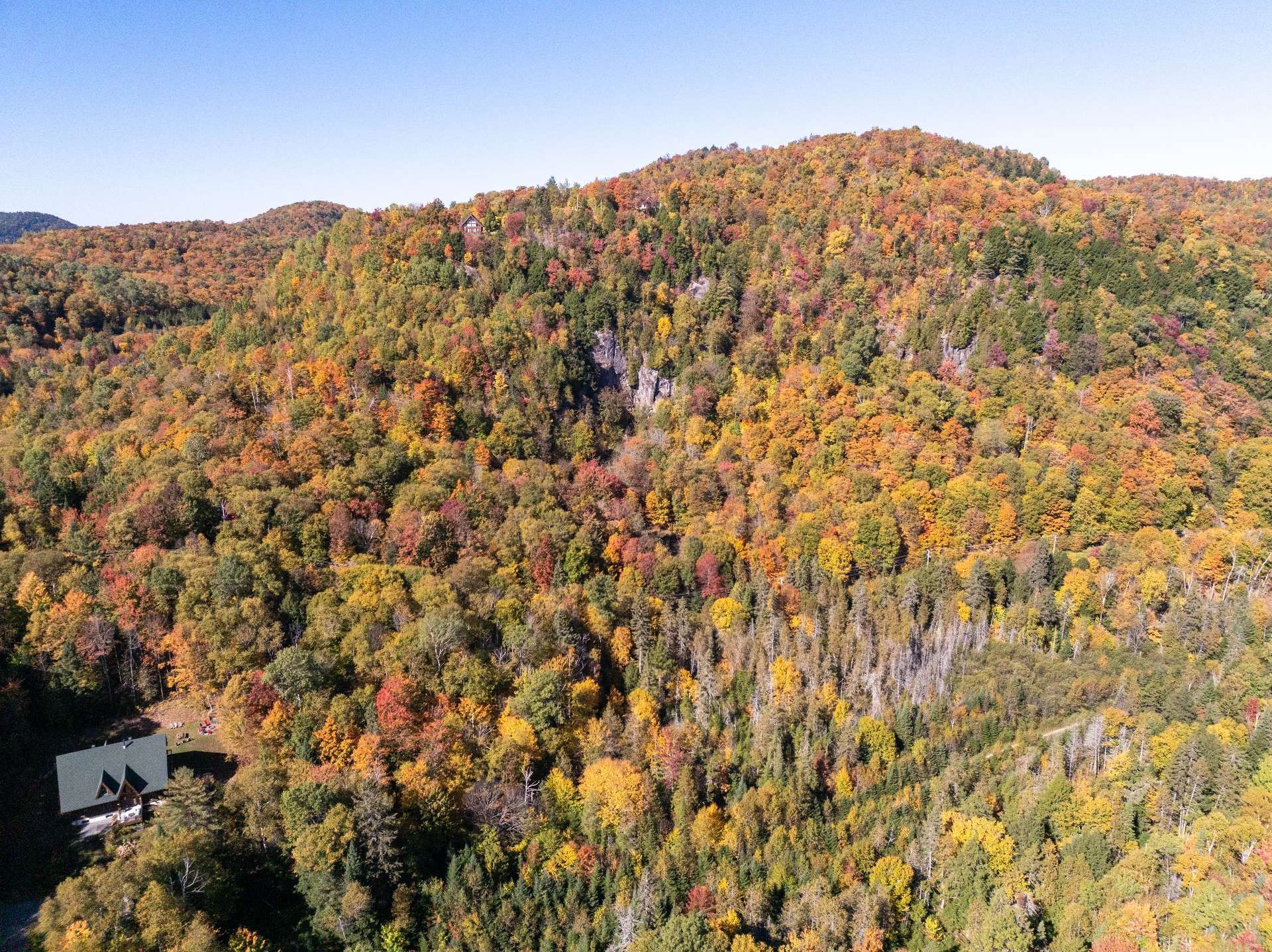 












Ch. de la Paroi

,
Mont-Tremblant,







QC
J8E2G1

