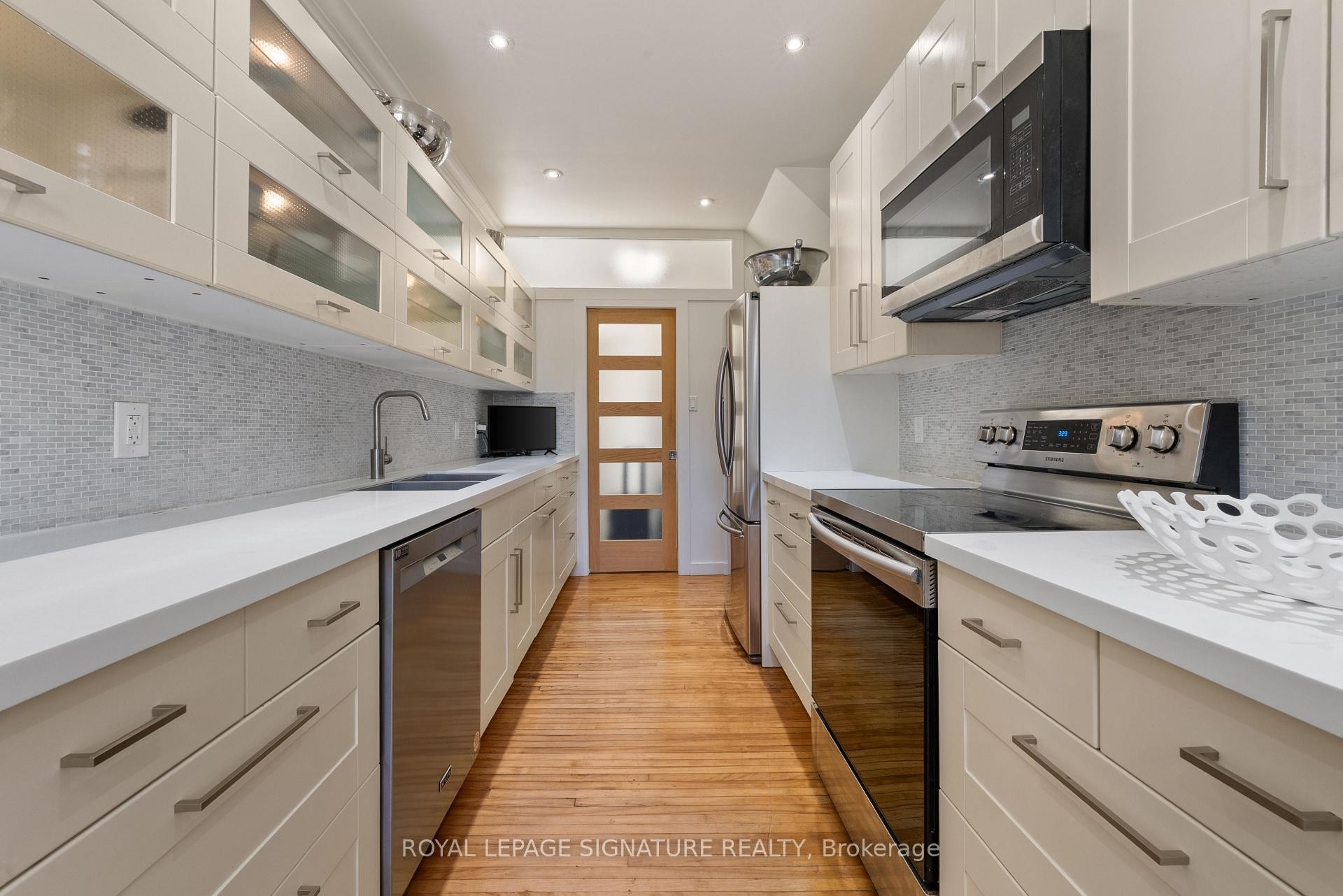 









3804


Main

Street,
Lincoln,




ON
L0R 1S0

