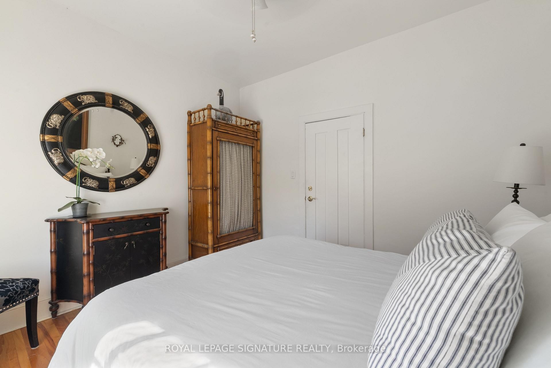 









3804


Main

Street,
Lincoln,




ON
L0R 1S0

