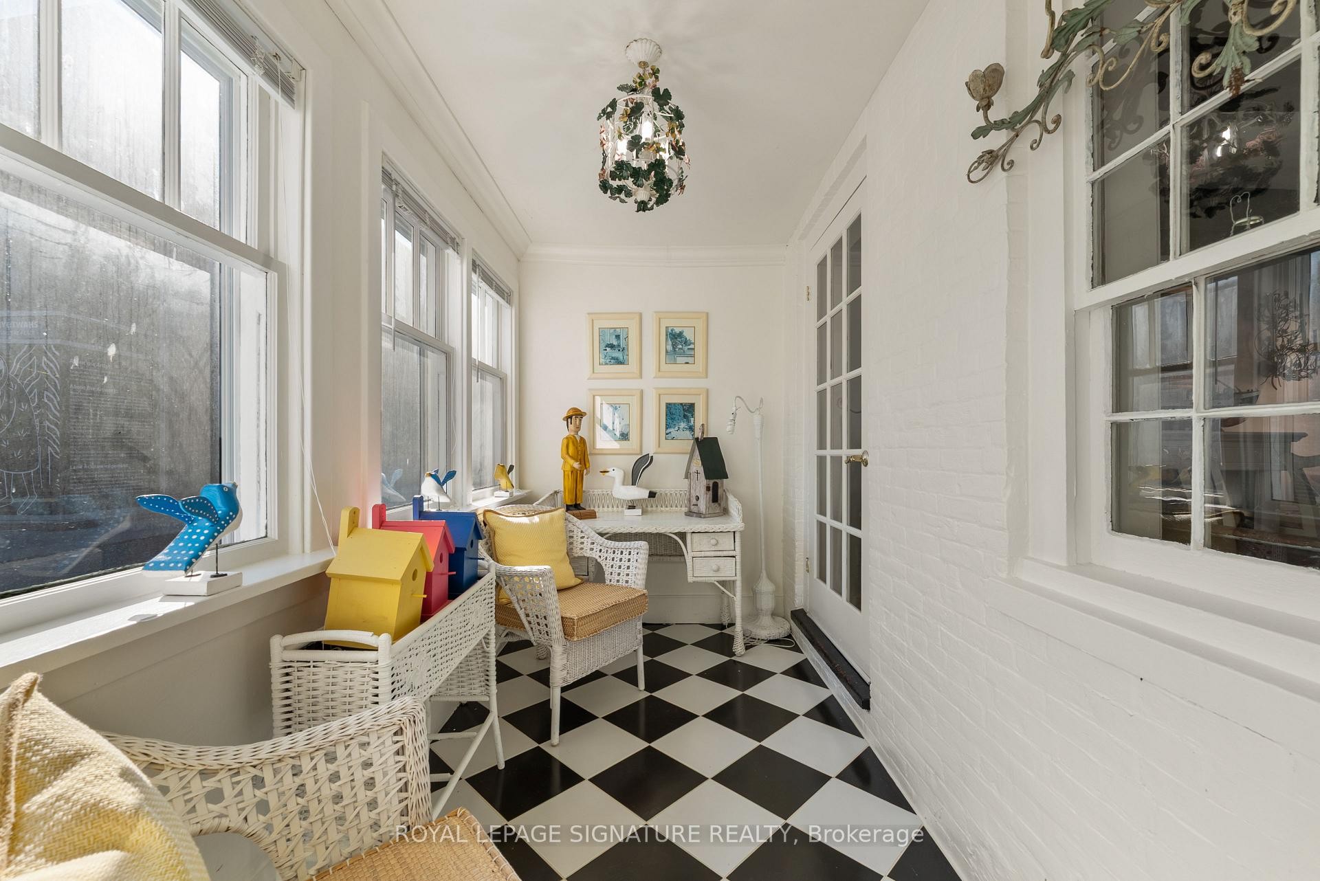 









3804


Main

Street,
Lincoln,




ON
L0R 1S0

