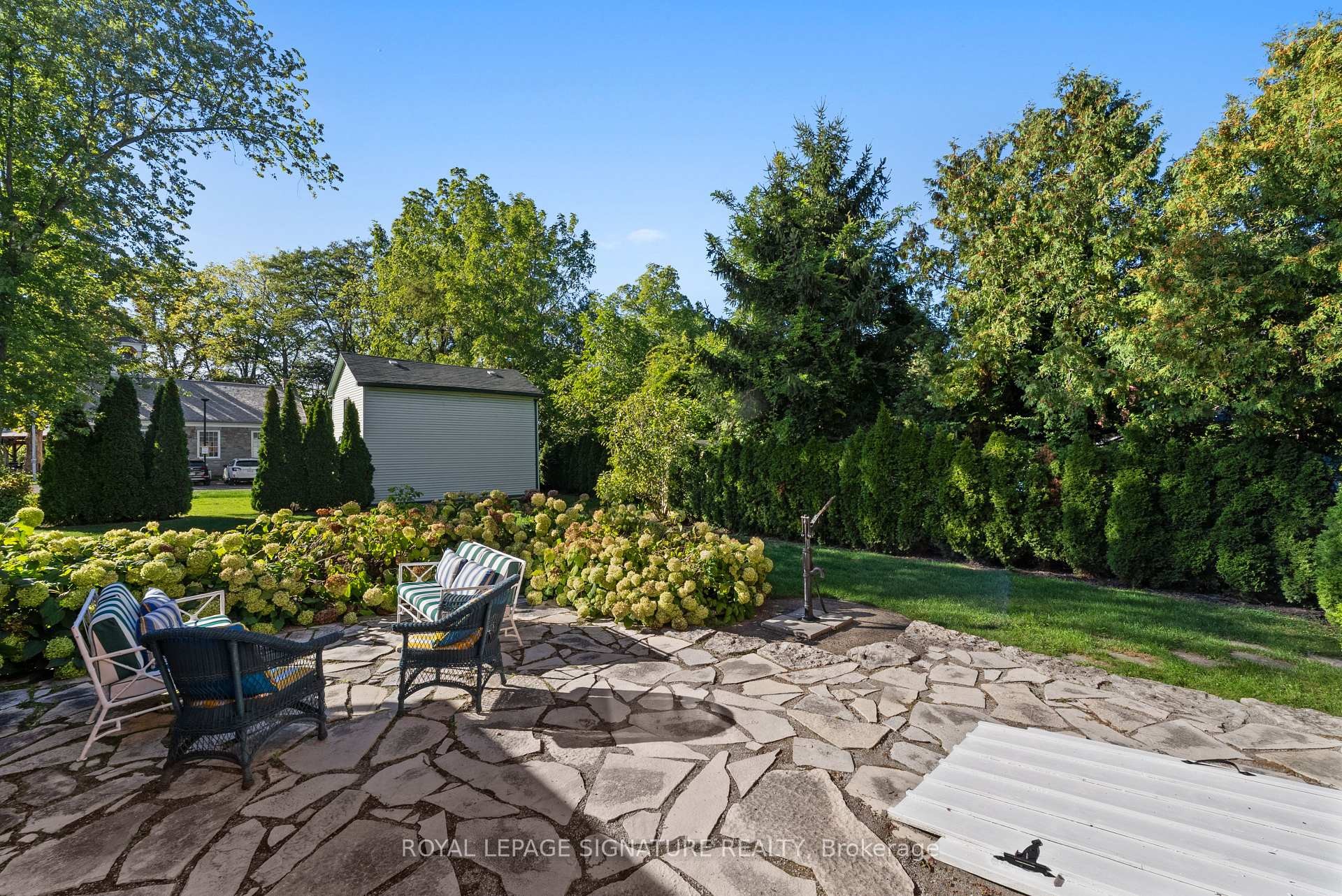 









3804


Main

Street,
Lincoln,




ON
L0R 1S0

