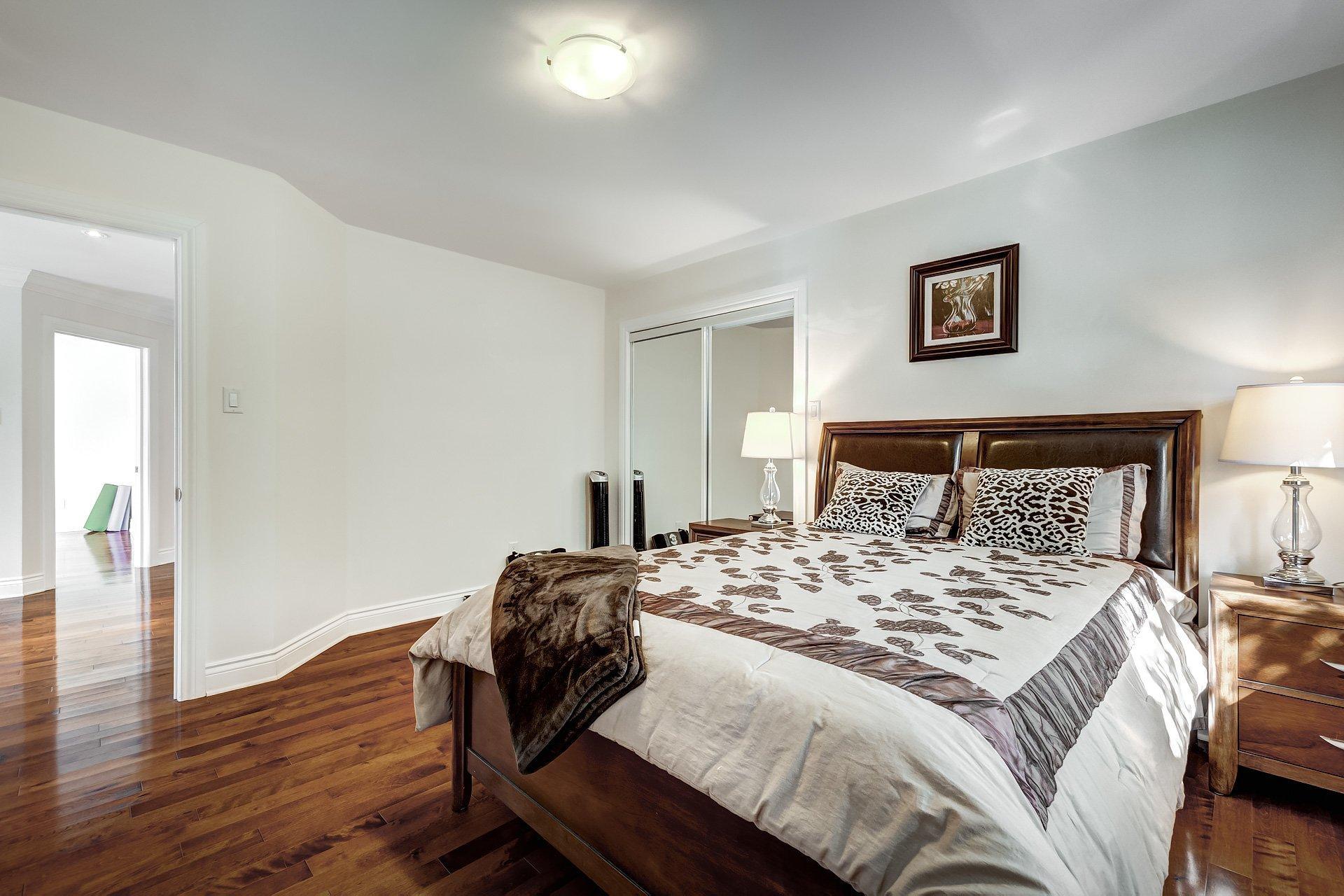 









425


Av. des Crécerelles

,
Beaconsfield,




QC
H9W6H2

