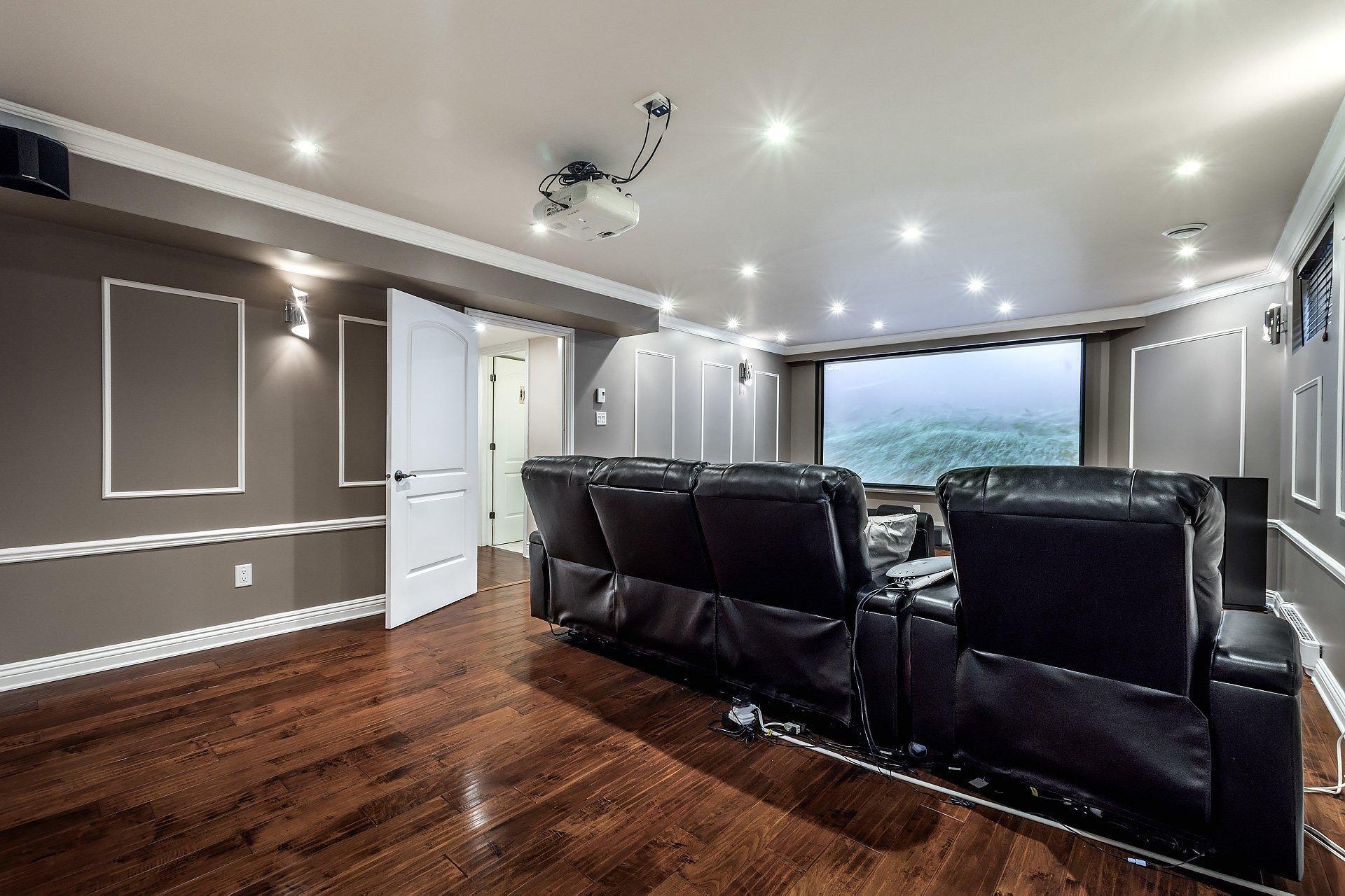 









425


Av. des Crécerelles

,
Beaconsfield,




QC
H9W6H2

