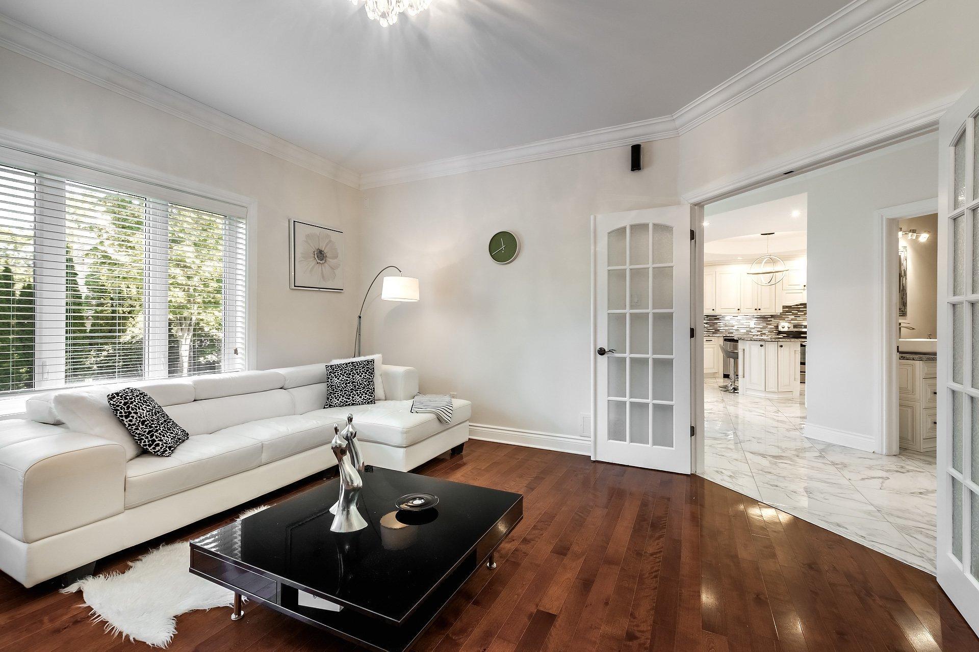 









425


Av. des Crécerelles

,
Beaconsfield,




QC
H9W6H2

