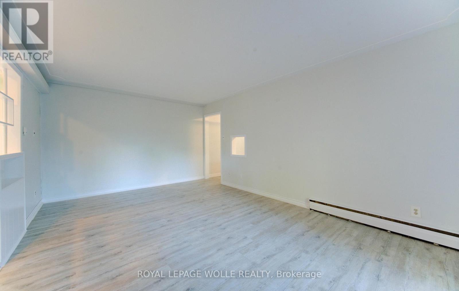 












50 GORDON AVENUE

,
Kitchener,




Ontario
N2H1N8

