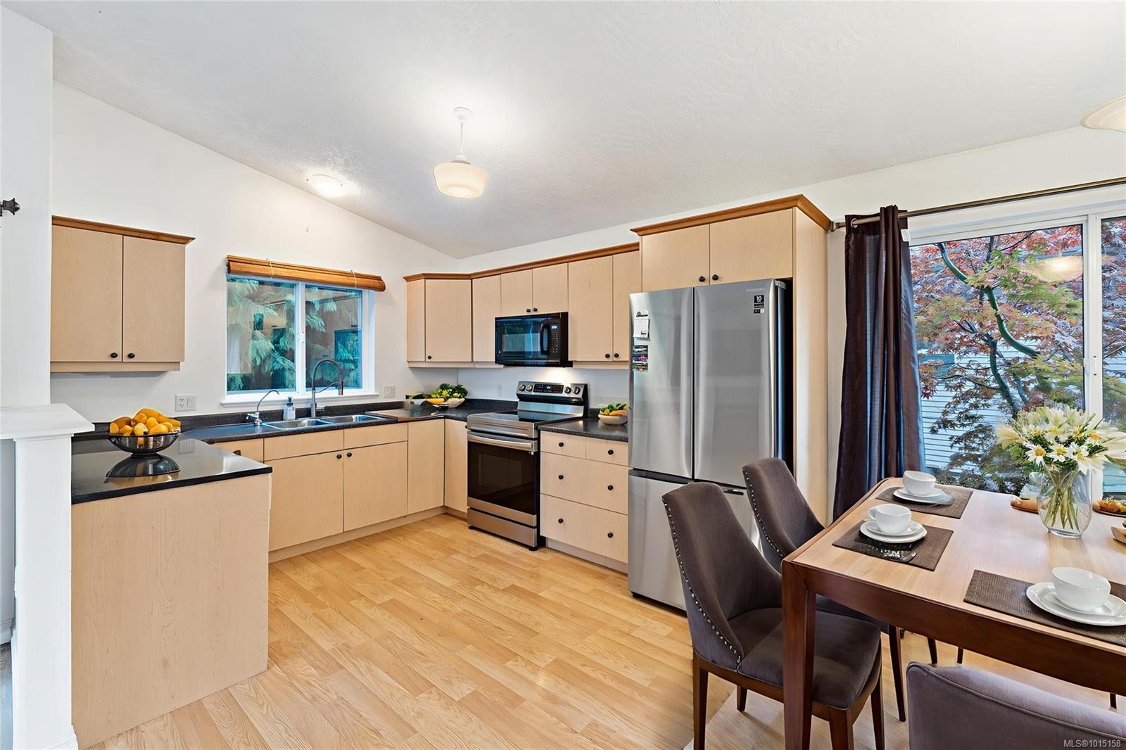 









1684


Lailah's

Loop,
Qualicum Beach,




BC
V9K 2S3

