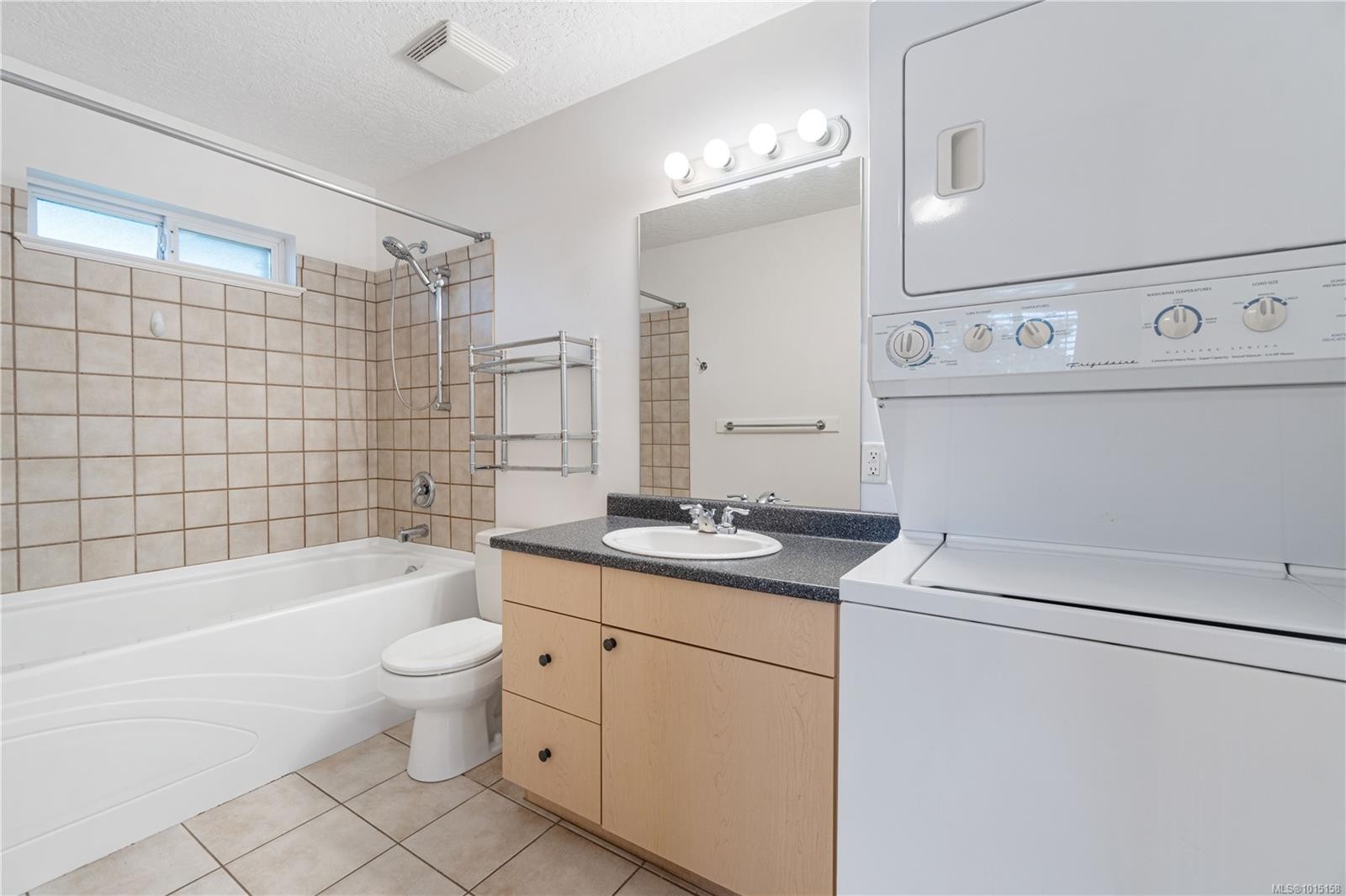 









1684


Lailah's

Loop,
Qualicum Beach,




BC
V9K 2S3

