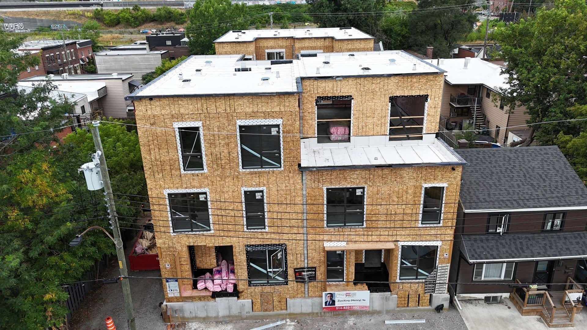 









5110


Rue Vaillant

,
Montréal (Le Sud-Ouest),




QC
H4C1K6

