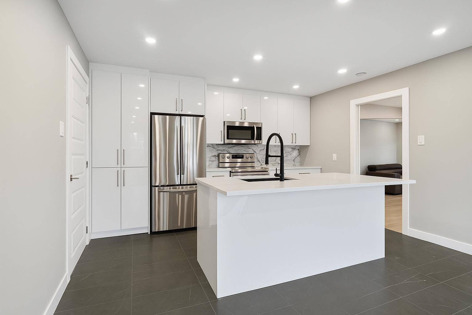 









17160


Boul. Gouin O.

,
Montréal (Pierrefonds-Roxboro),




QC
H9J1A3

