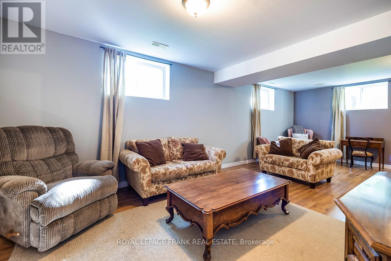 












19826 HIGHWAY 12 HIGHWAY

,
Scugog,




Ontario
L0C1B0

