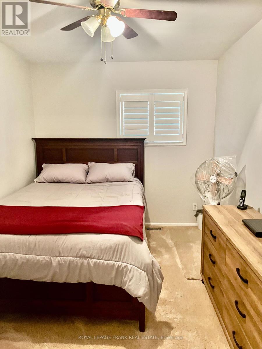 












15359 LITTLE LAKE ROAD

,
Brighton,




Ontario
K0K1H0

