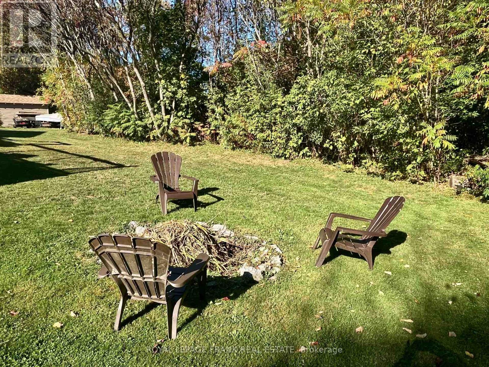 












15359 LITTLE LAKE ROAD

,
Brighton,




Ontario
K0K1H0

