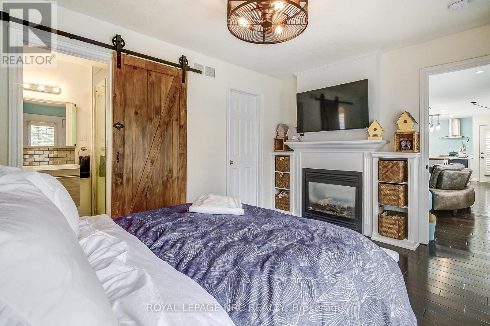 












330 GATE STREET

,
Niagara-on-the-Lake (Town),




Ontario
L0S1J0

