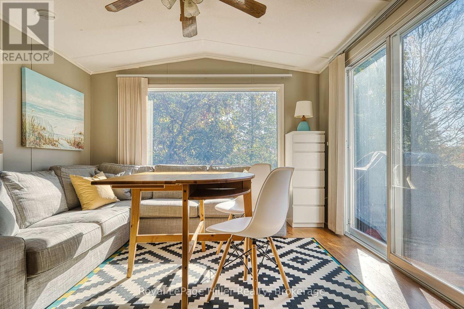 












52A - 3100 DORCHESTER ROAD

,
Thames Centre,




Ontario
N0L1G5

