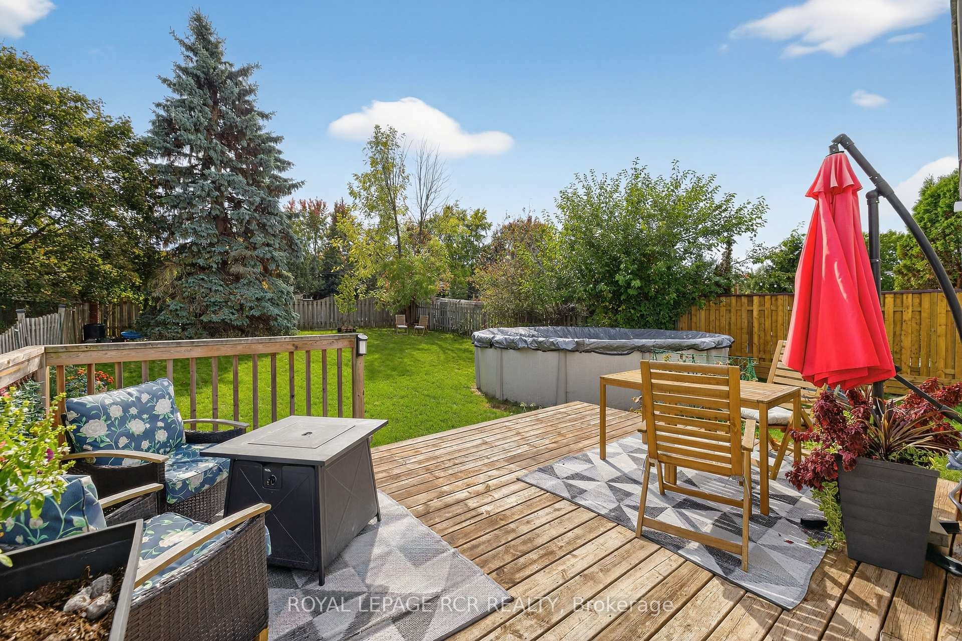 









33


Summerhill

Road,
East Gwillimbury,




ON
L9N 1C6

