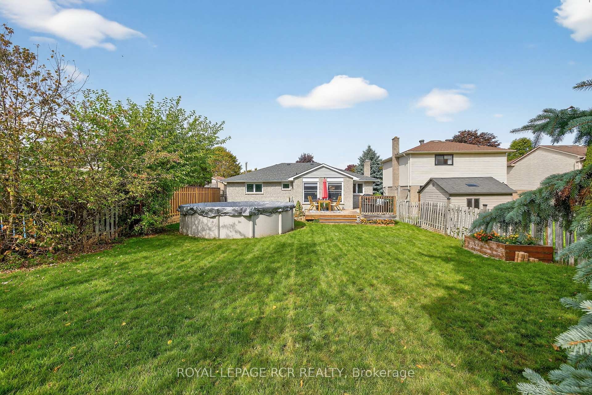 









33


Summerhill

Road,
East Gwillimbury,




ON
L9N 1C6

