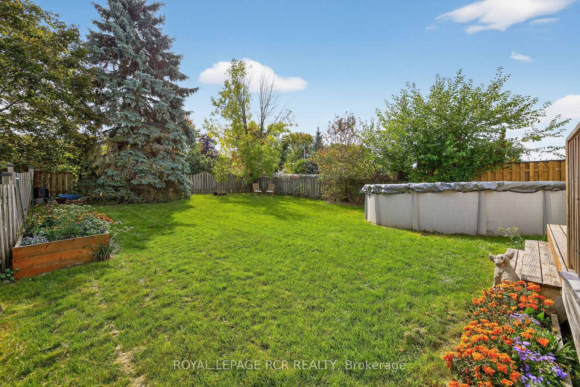 









33


Summerhill

Road,
East Gwillimbury,




ON
L9N 1C6

