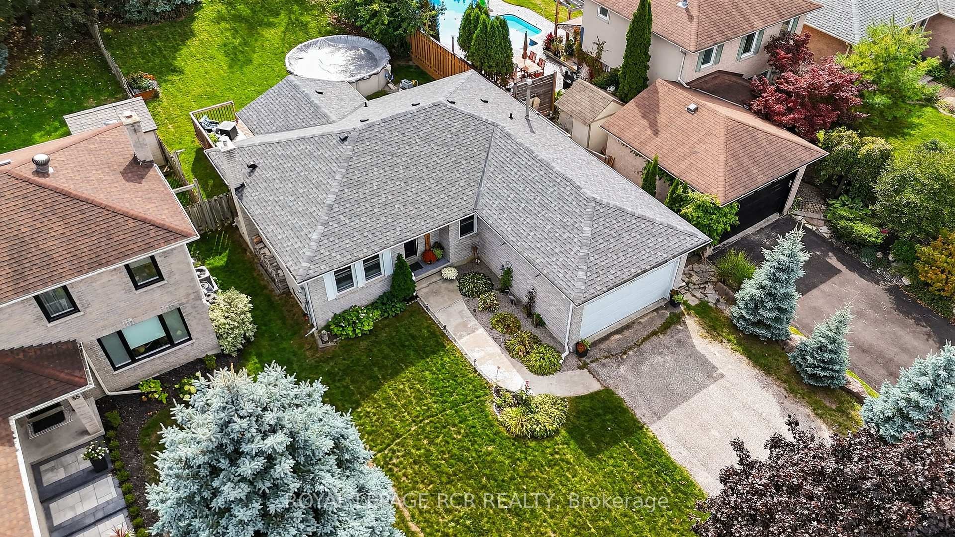 









33


Summerhill

Road,
East Gwillimbury,




ON
L9N 1C6

