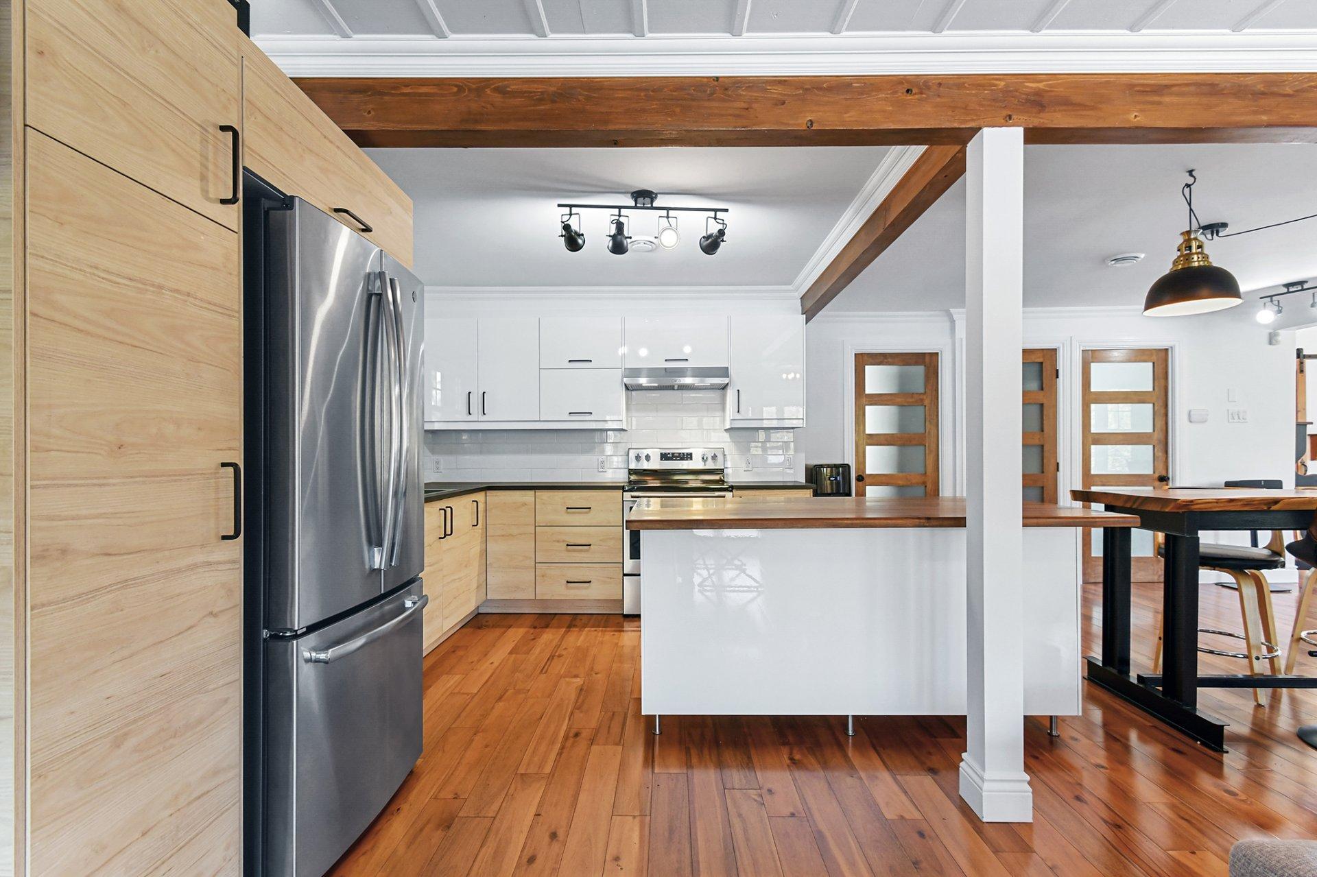 









193


Ch. de l'Aéroport

,
Saint-Donat,




QC
J0T2C0

