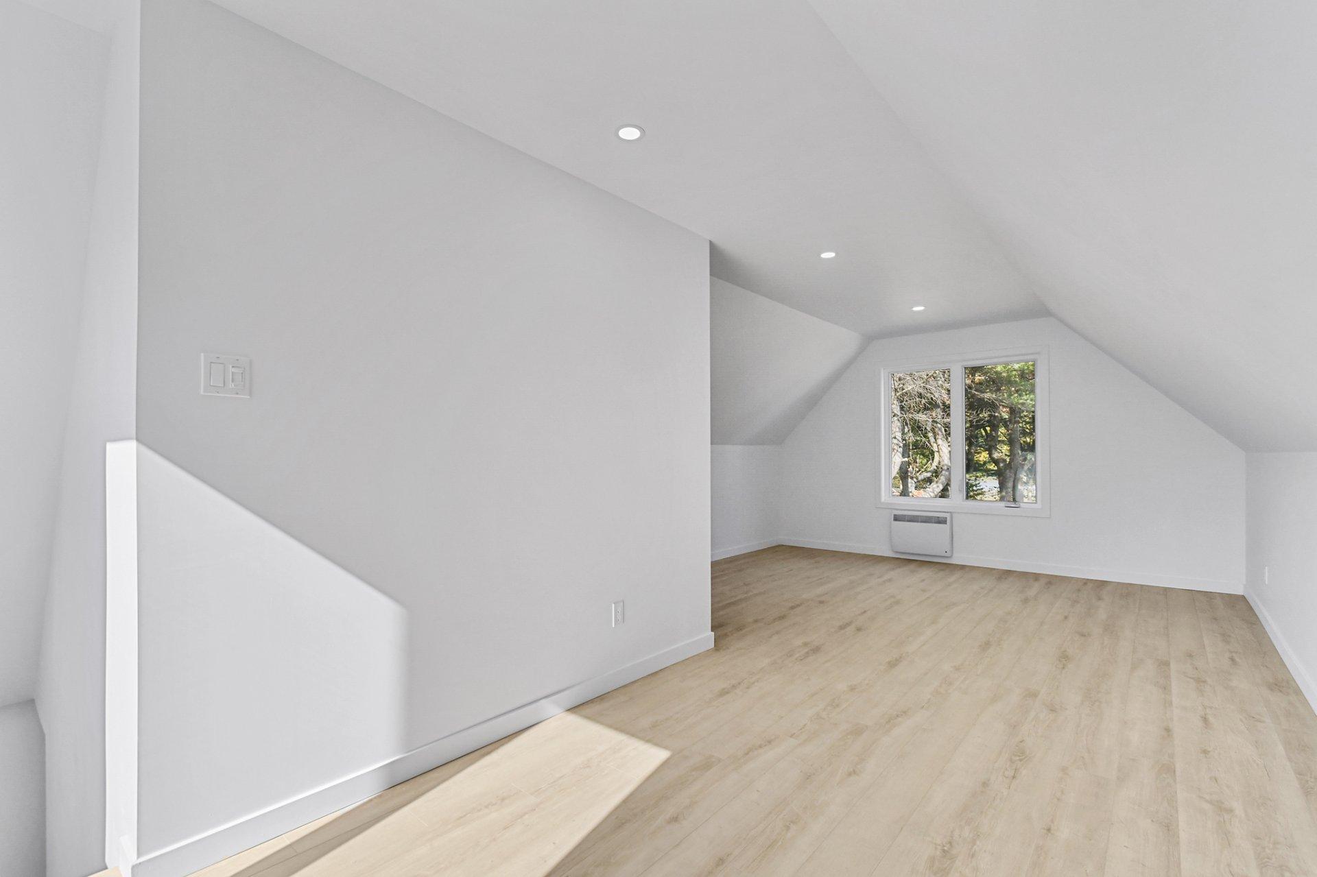 









193


Ch. de l'Aéroport

,
Saint-Donat,




QC
J0T2C0

