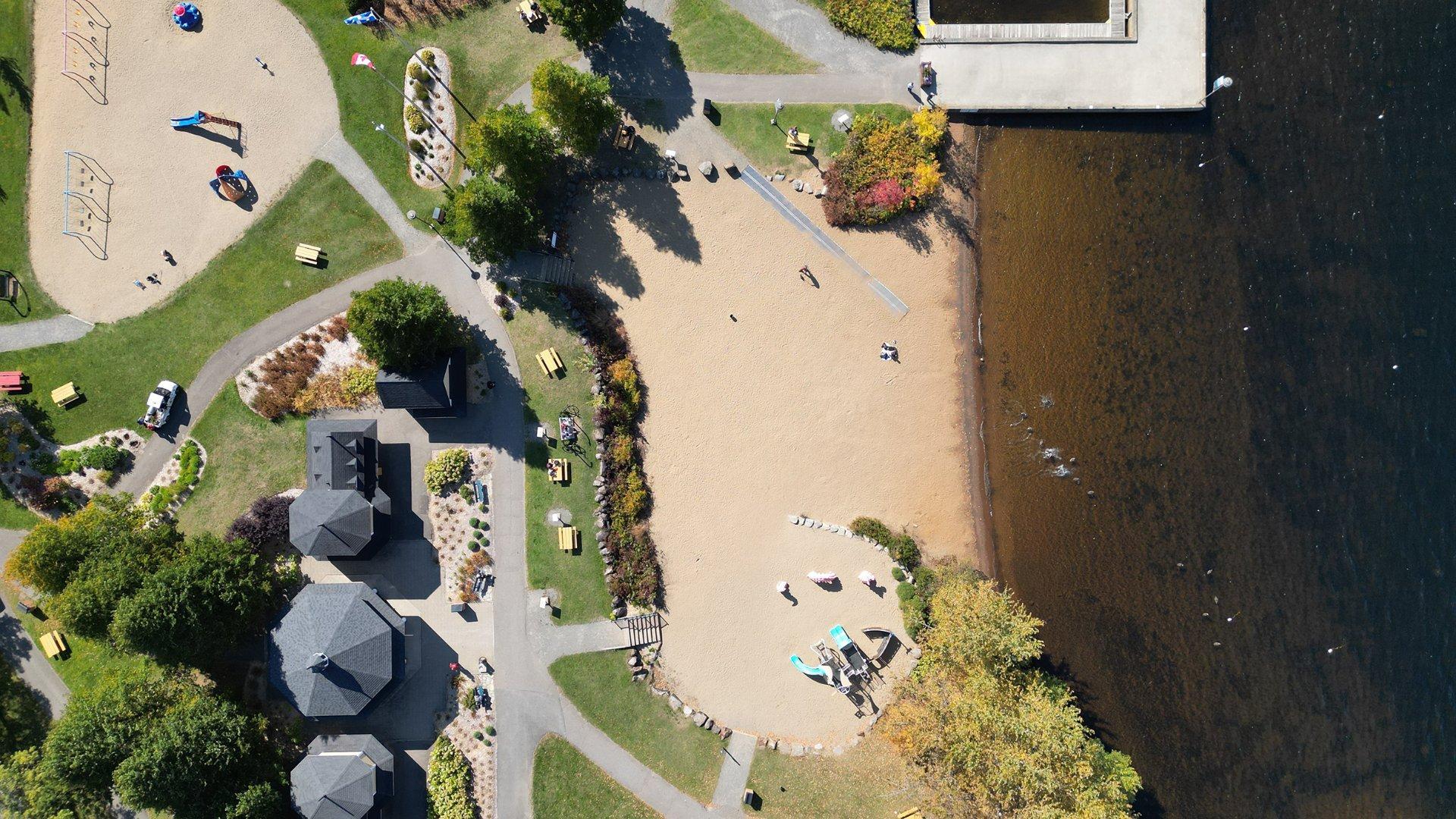 









193


Ch. de l'Aéroport

,
Saint-Donat,




QC
J0T2C0

