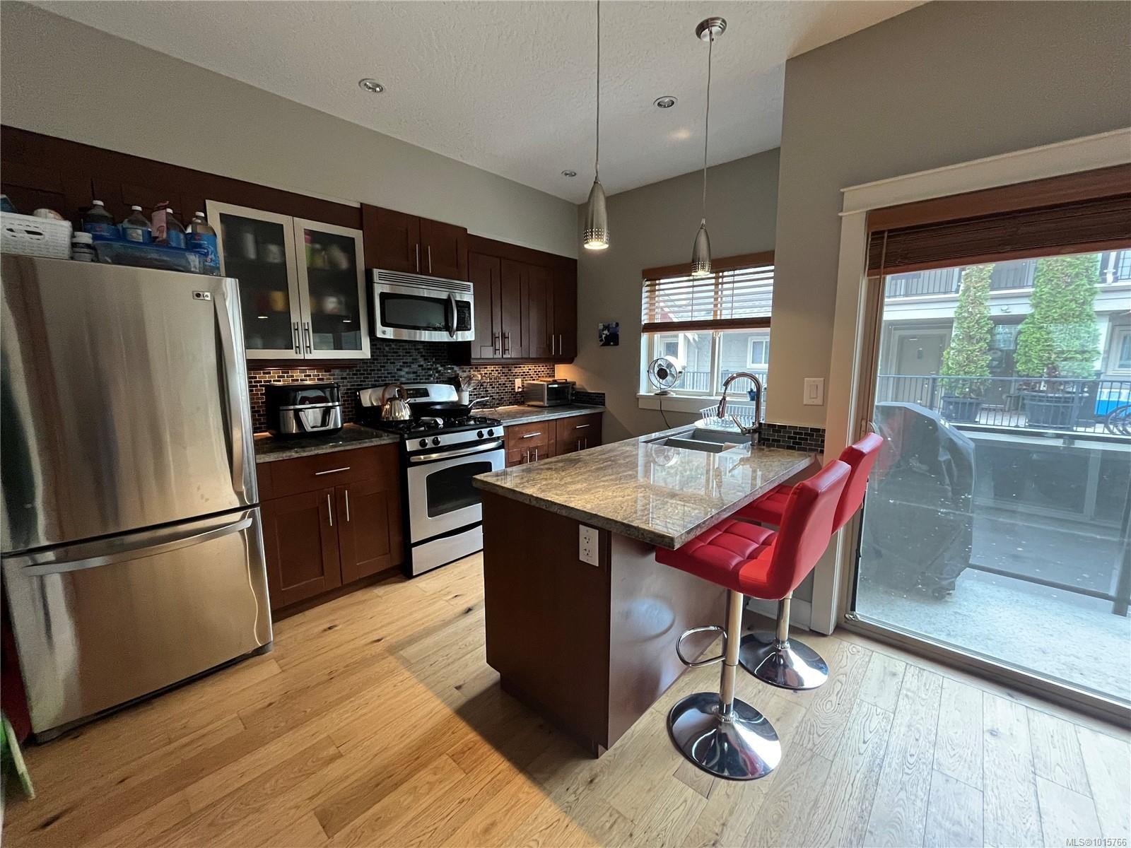 









785


Station

Ave, 115,
Langford,




BC
V9B 0E6

