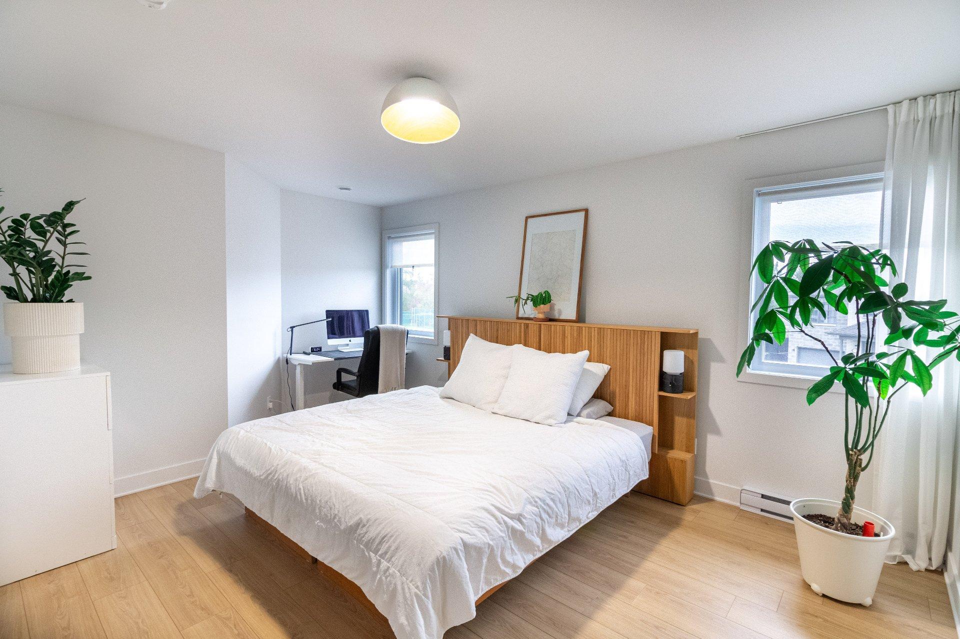 









173


Rue Albini

,
Châteauguay,




QC
J6K0A1

