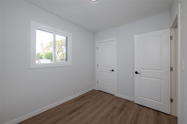 









395


St Johns

AVE,
Winnipeg,




MB
R2W 1H5

