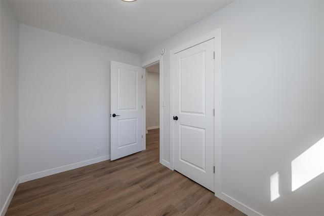 









395


St Johns

AVE,
Winnipeg,




MB
R2W 1H5

