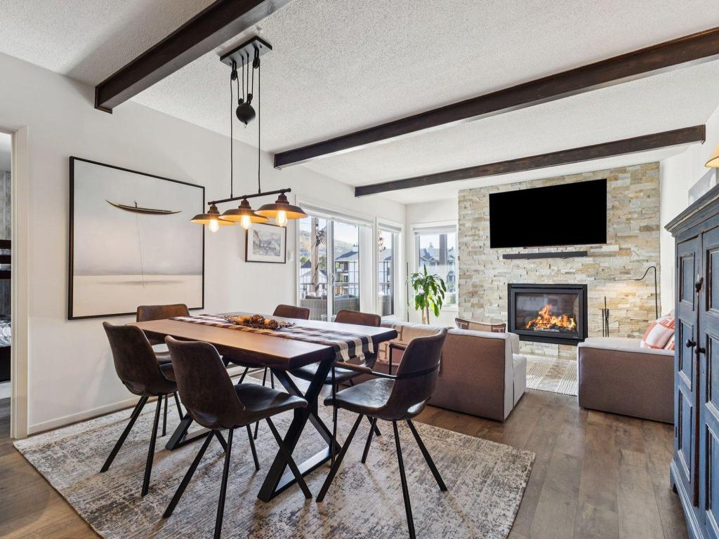 









116


Rue Pinoteau

, 4621,
Mont-Tremblant,




QC
J8E1G2

