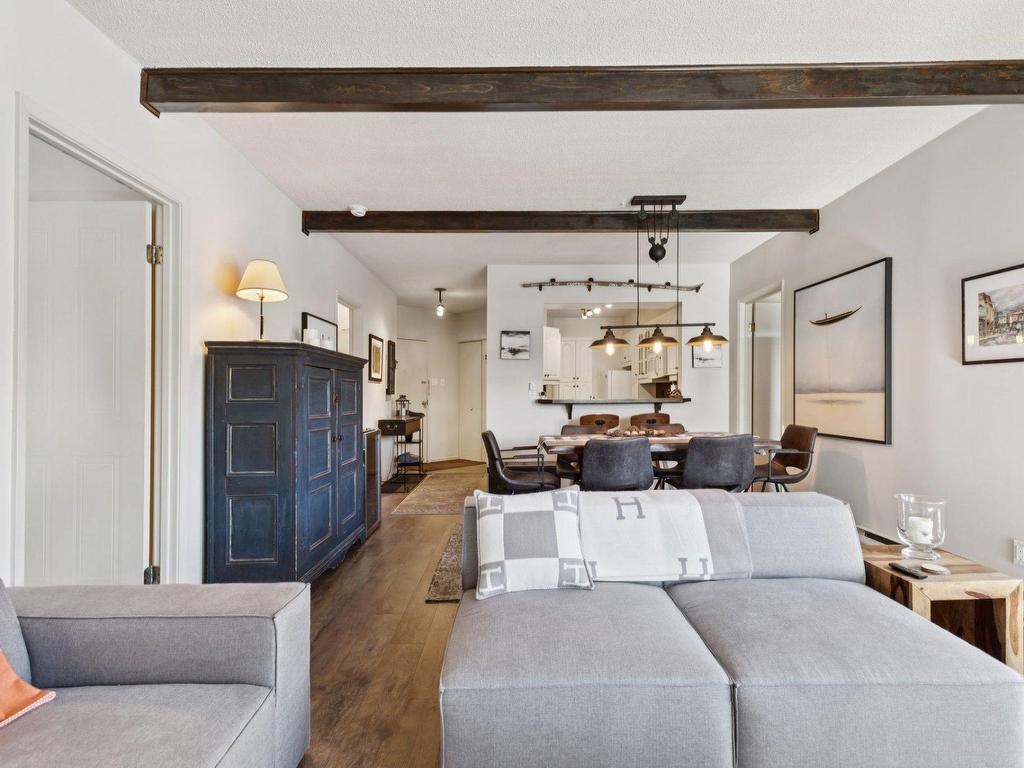 









116


Rue Pinoteau

, 4621,
Mont-Tremblant,




QC
J8E1G2

