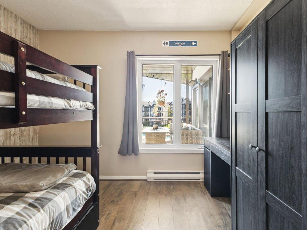 









116


Rue Pinoteau

, 4621,
Mont-Tremblant,




QC
J8E1G2

