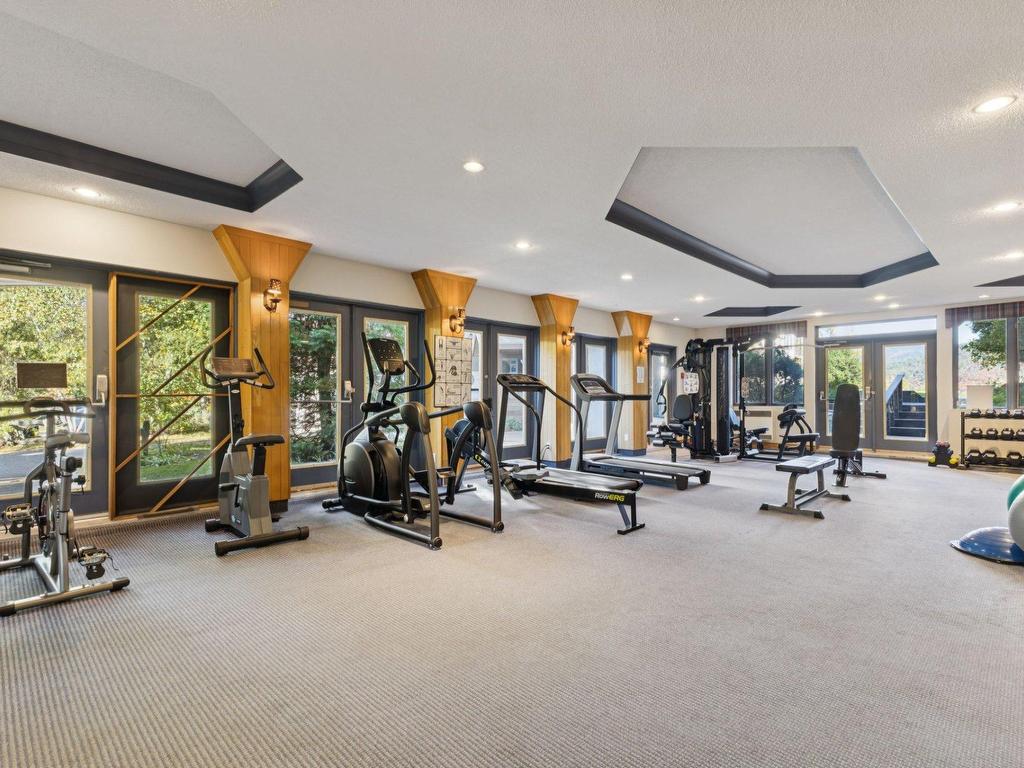 









116


Rue Pinoteau

, 4621,
Mont-Tremblant,




QC
J8E1G2

