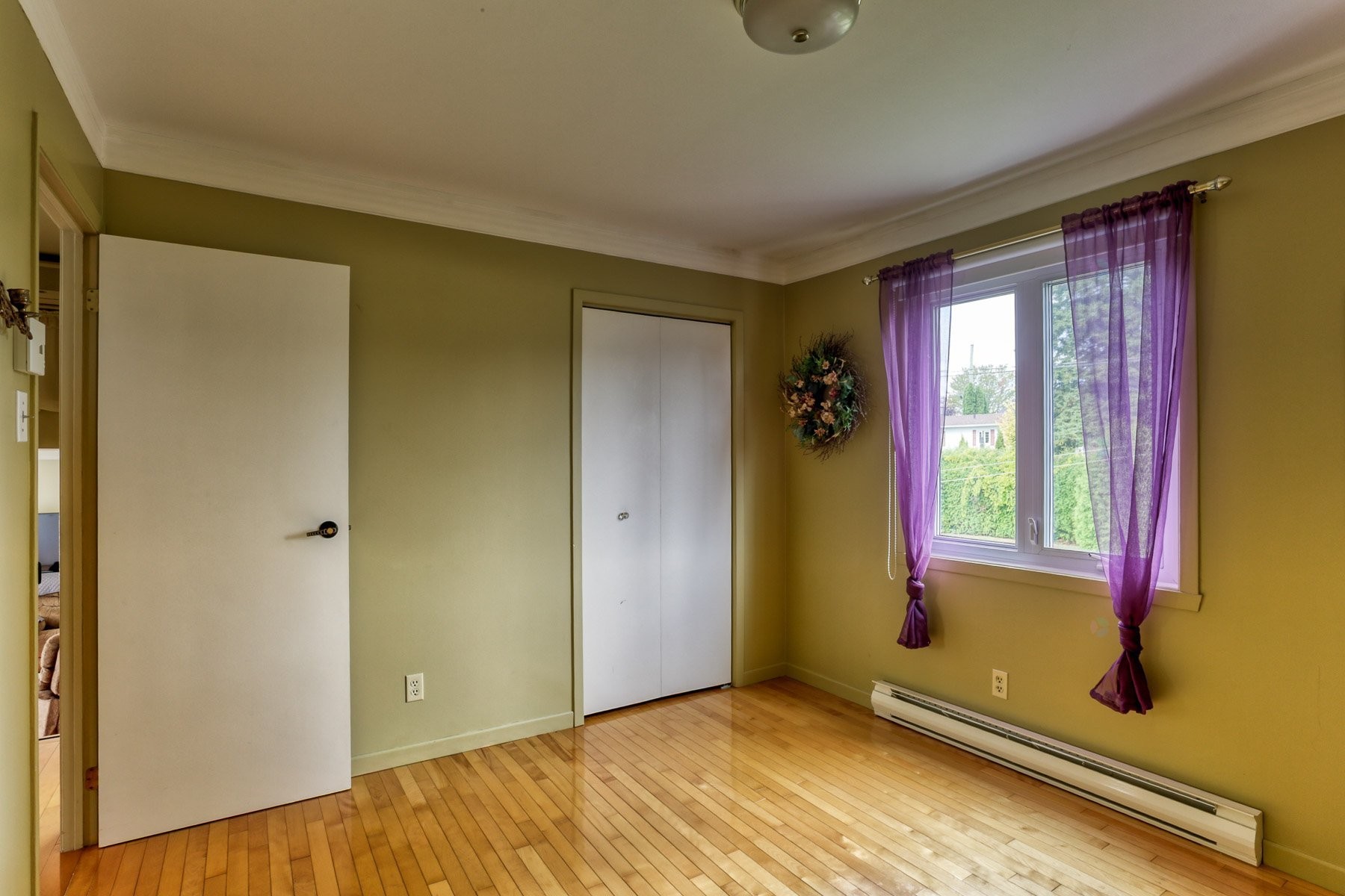 









5300


Rue de Champagne

,
Trois-Rivières,




QC
G8Y3R9

