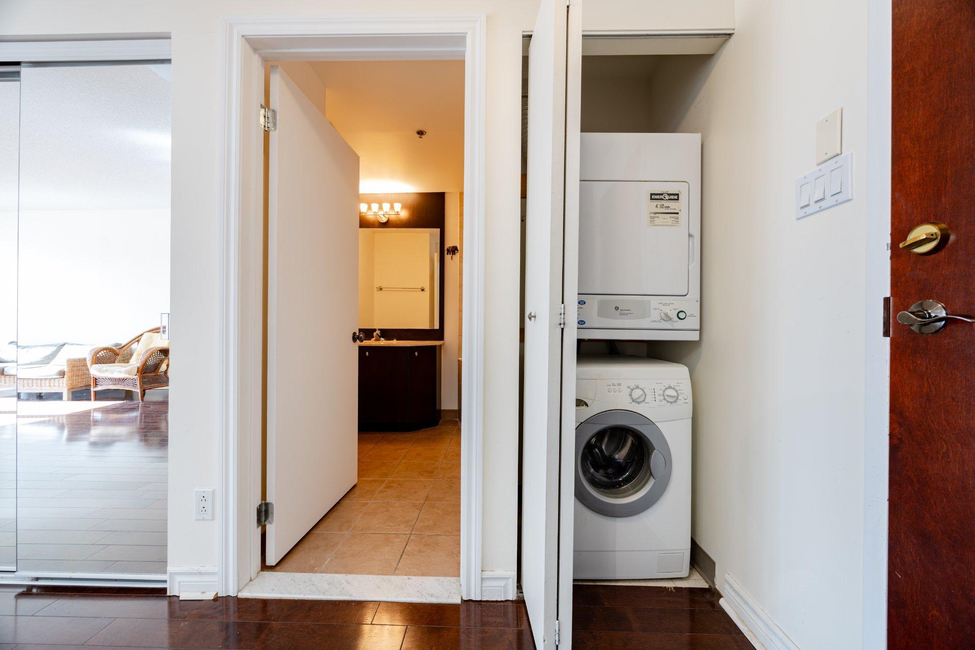 









1455


Rue Towers

, 406,
Montréal (Ville-Marie),




QC
H3H2E2

