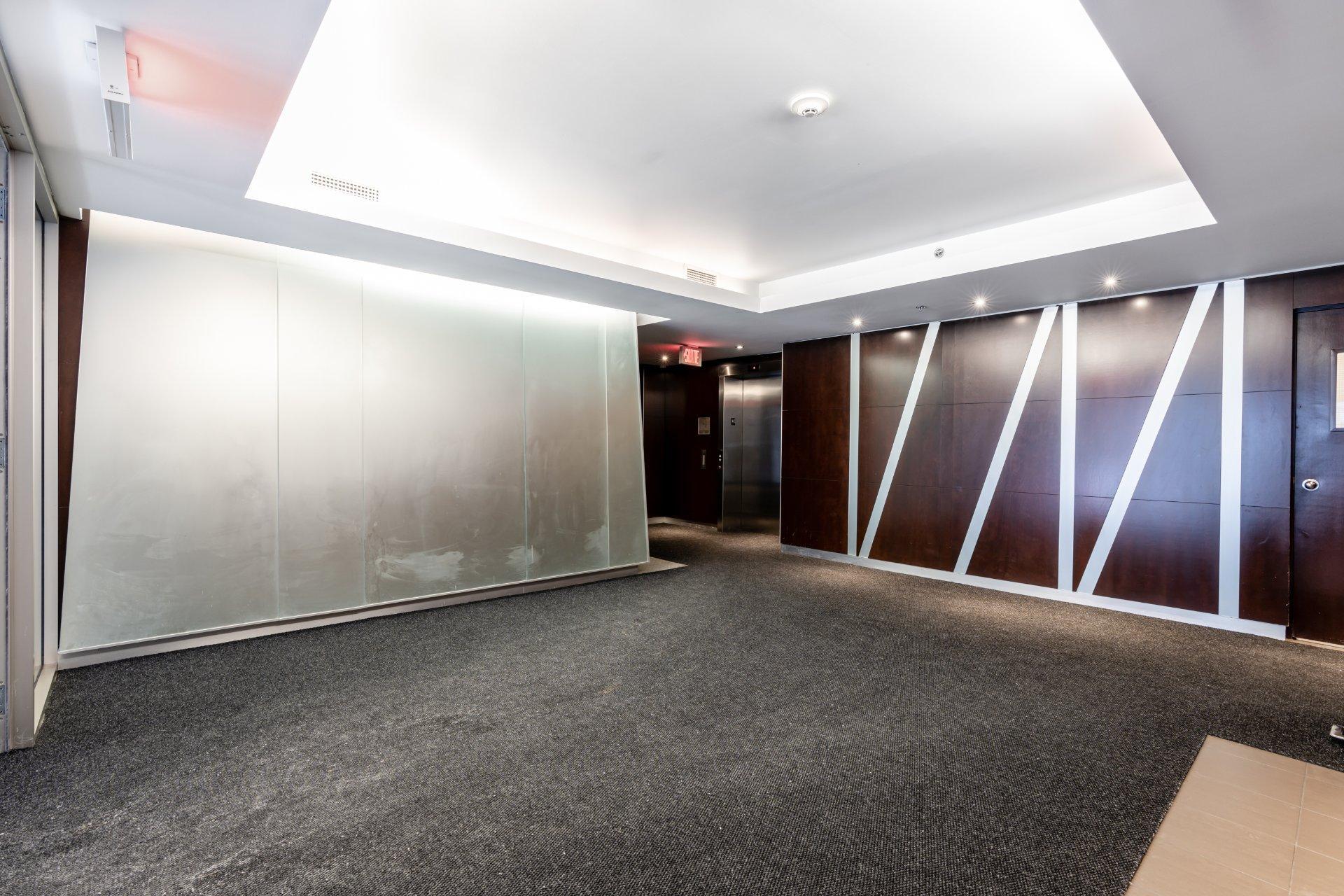 









1455


Rue Towers

, 406,
Montréal (Ville-Marie),




QC
H3H2E2

