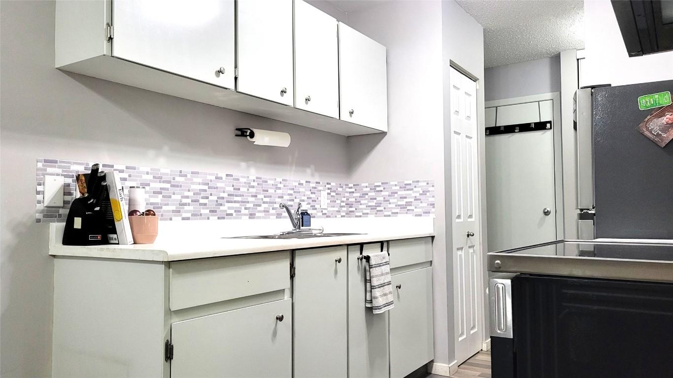 









1299


PONDEROSA

Drive, 407B,
Sparwood,




BC
V0B 2G2

