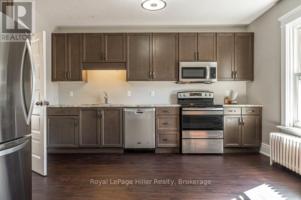












112 HURON STREET

,
Stratford,




Ontario
N5A5S6

